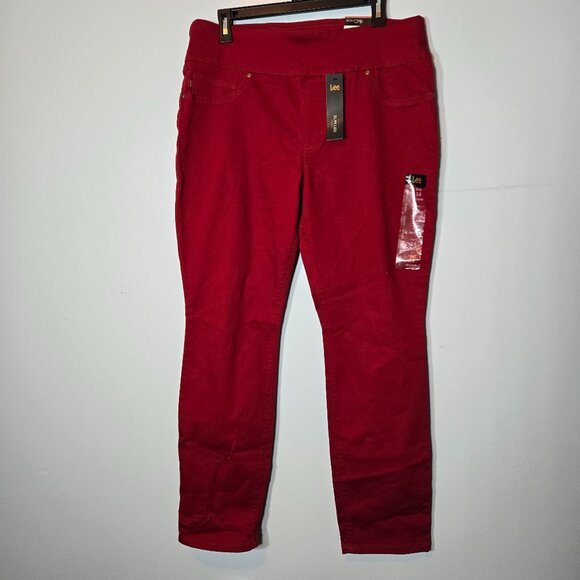 Lee Red Women's Sculpting Slim Fit Slim Leg Pull On Jean Size 14 NWT - Picture 1 of 9
